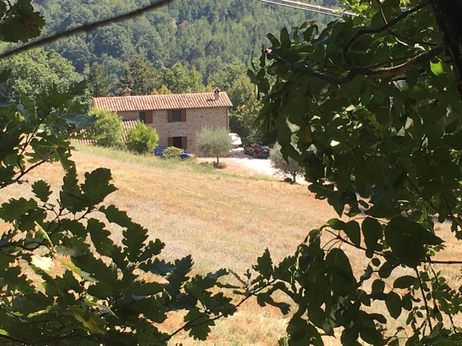 Agriturismo Casa Del Nonno Valfabbrica Exterior photo
