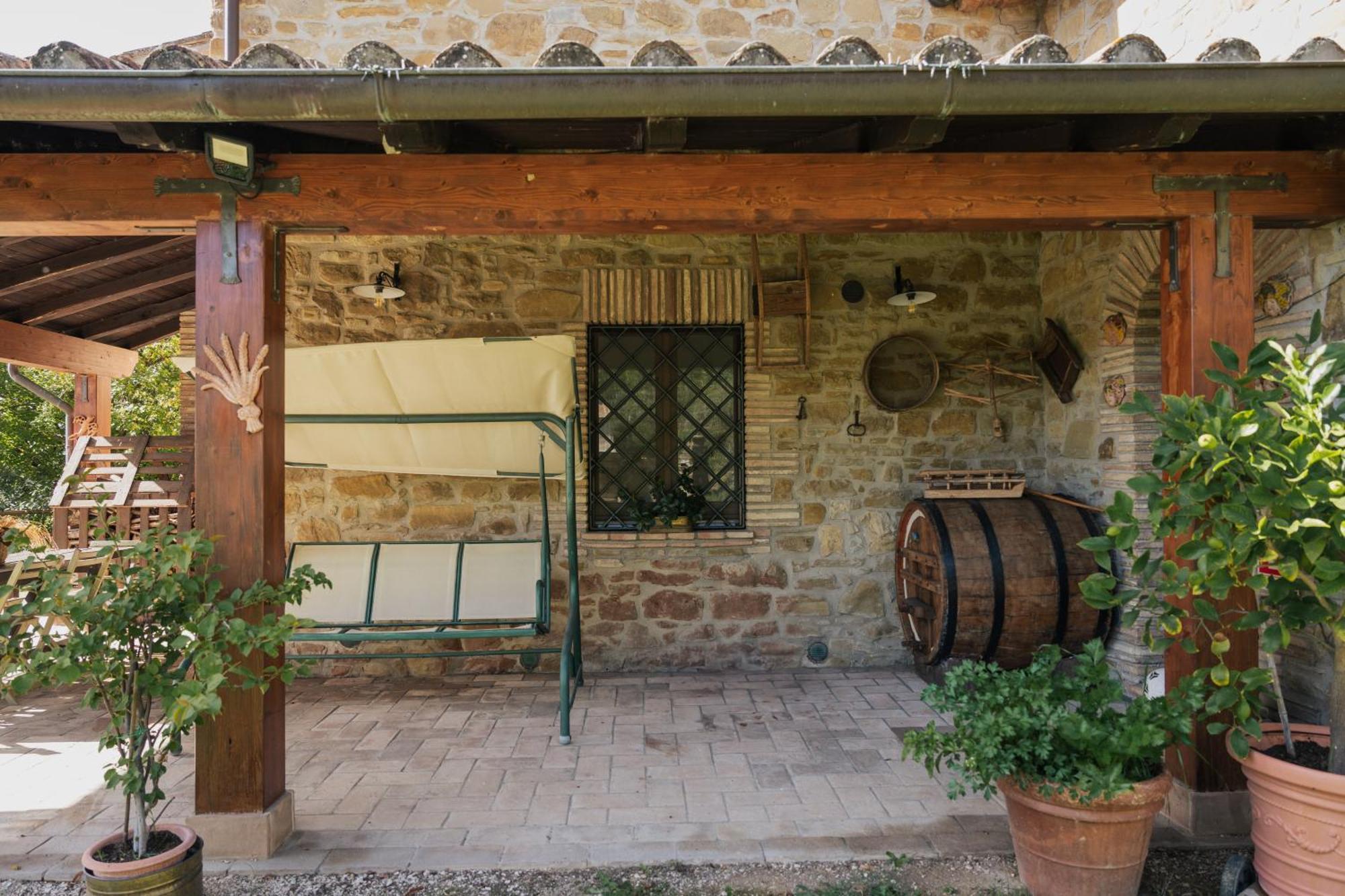 Agriturismo Casa Del Nonno Valfabbrica Exterior photo