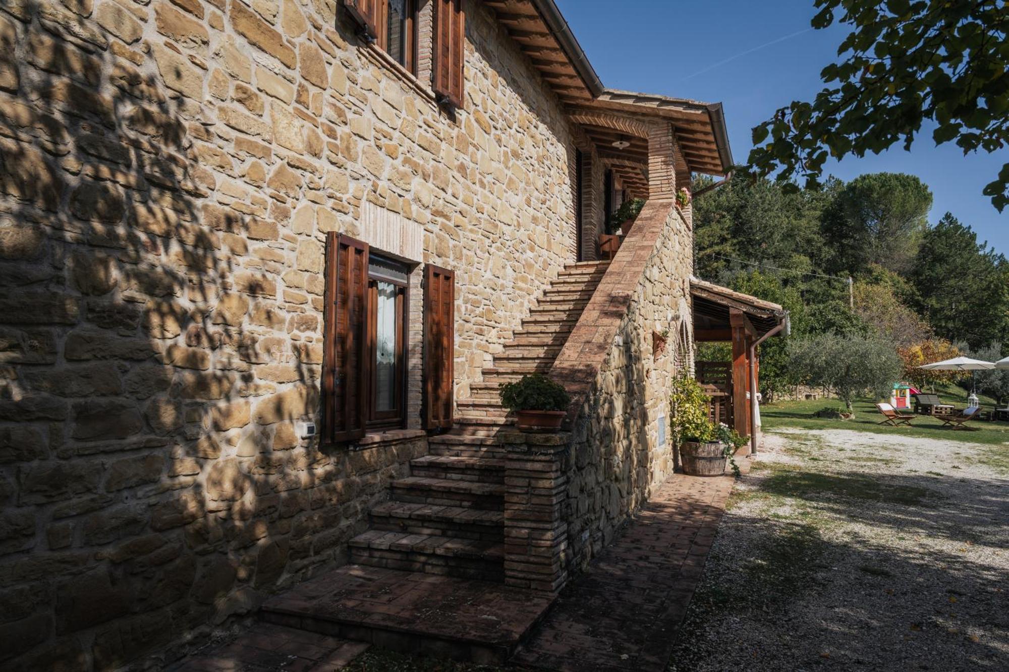 Agriturismo Casa Del Nonno Valfabbrica Exterior photo