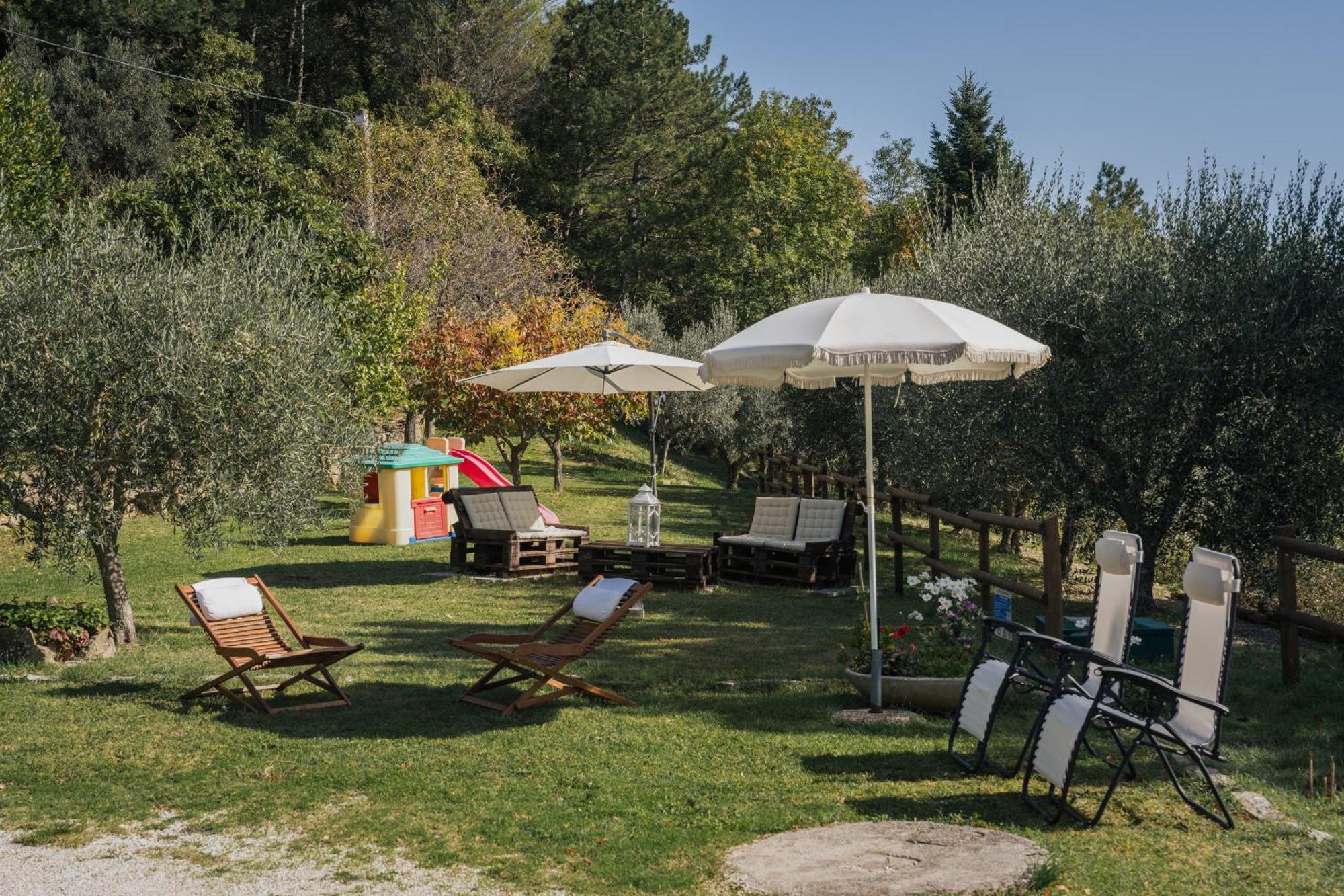 Agriturismo Casa Del Nonno Valfabbrica Exterior photo